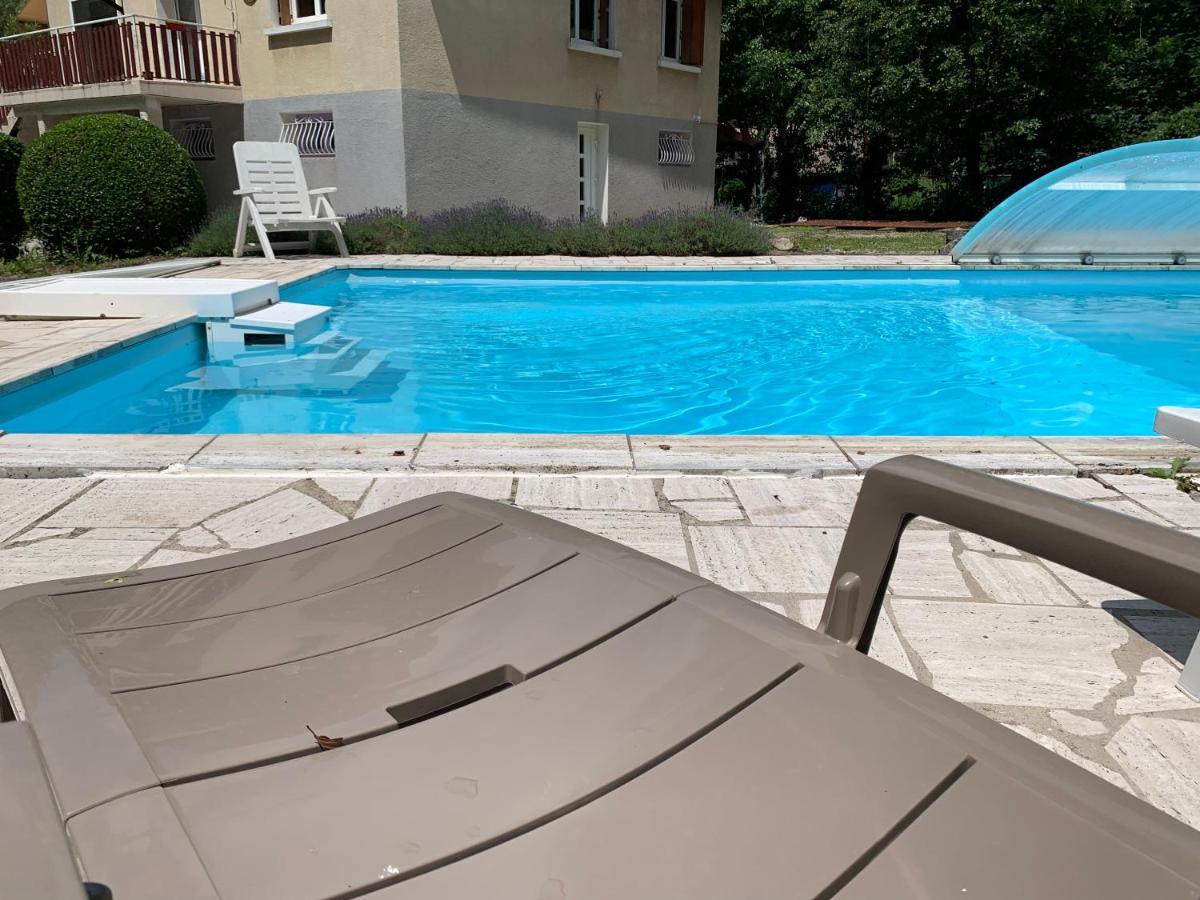 Le Clapot- Les Iris Apartment Saint-Etienne  Bagian luar foto
